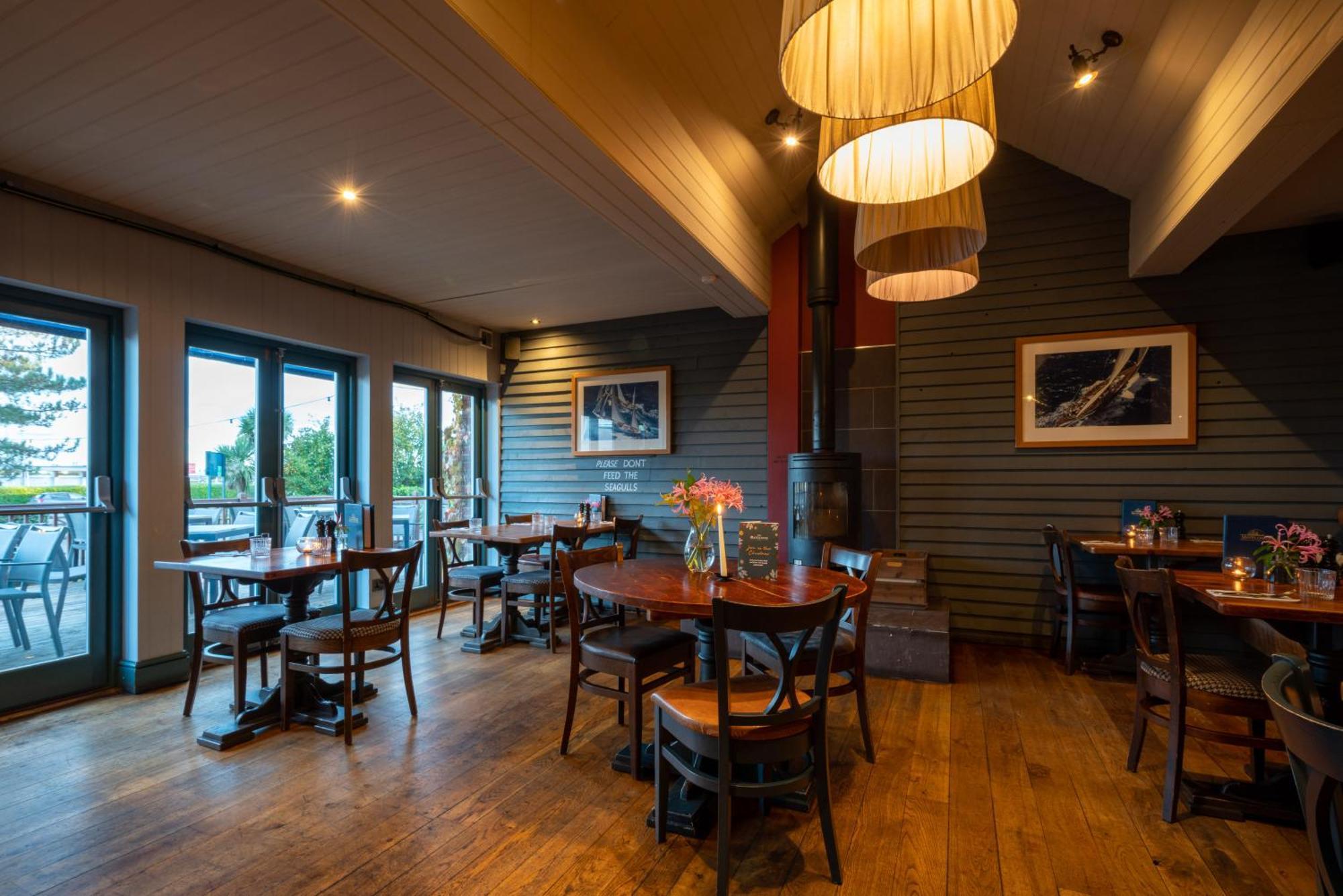 The Mayflower Lymington Exteriör bild