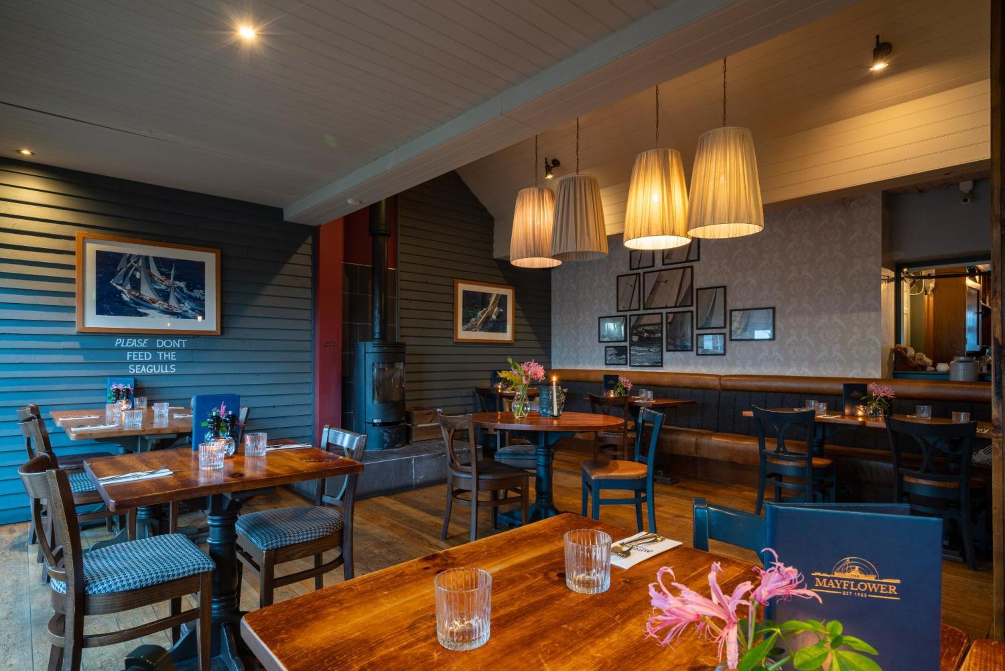 The Mayflower Lymington Exteriör bild